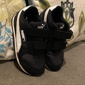 Puma ST runner 2 V size 8C toddler sneaker